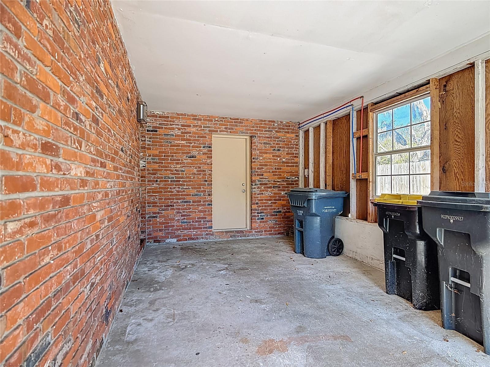 WAHNETA FARMS - Residential