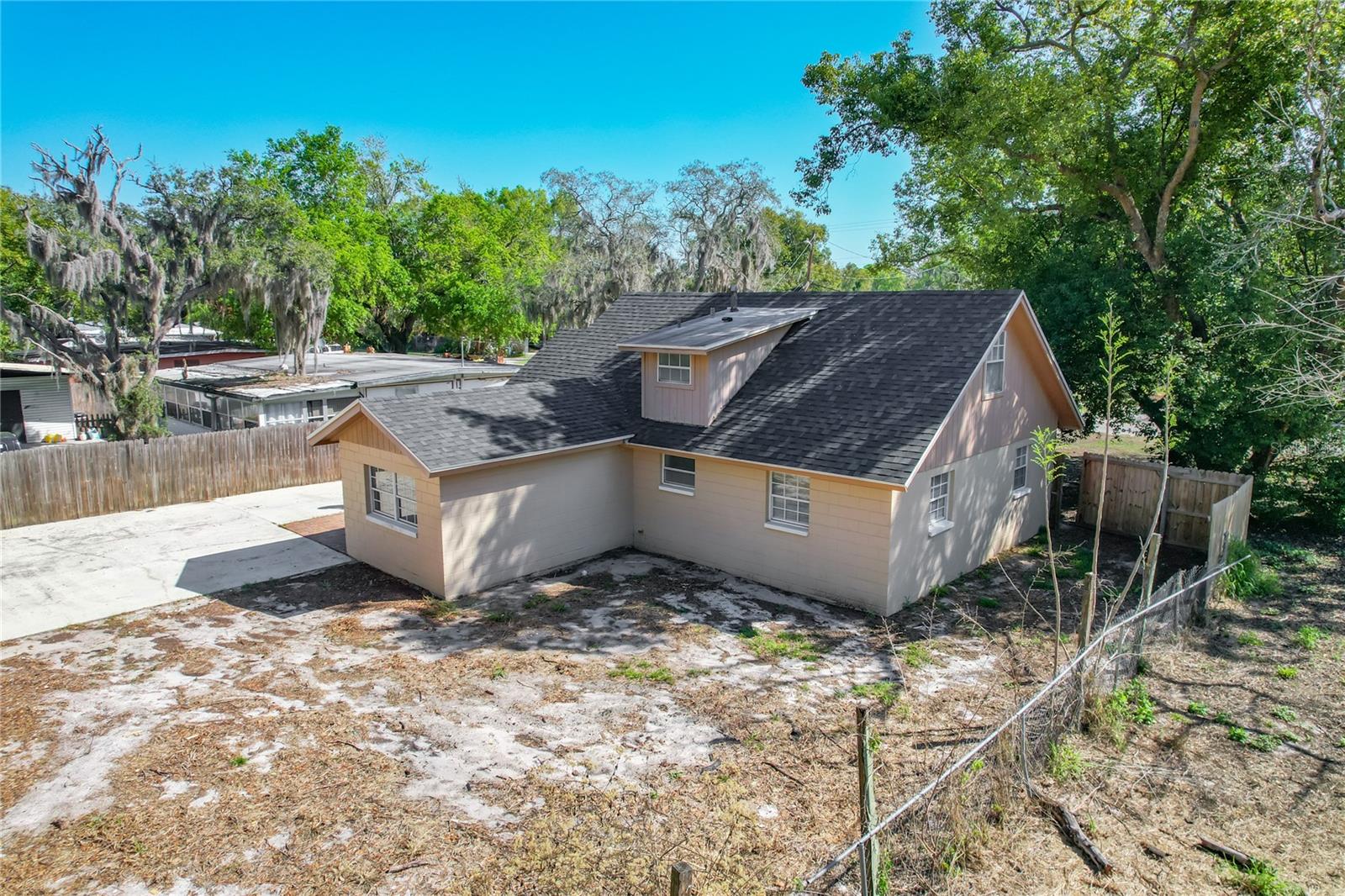 WAHNETA FARMS - Residential