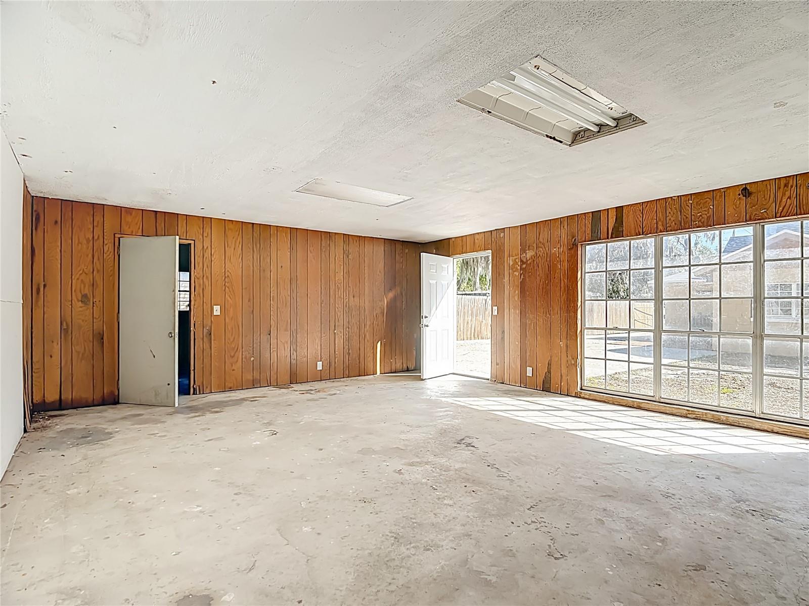 WAHNETA FARMS - Residential