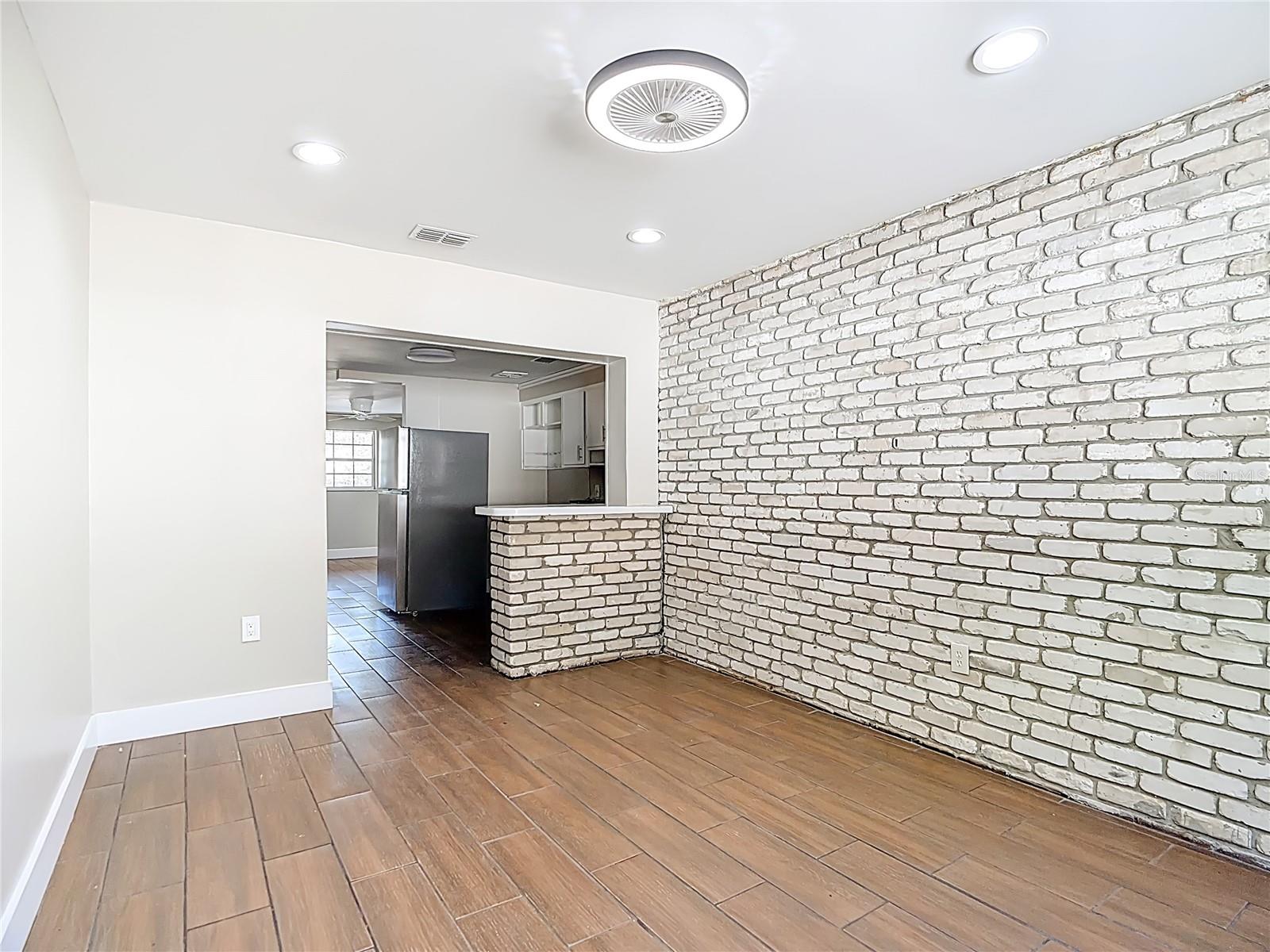 WAHNETA FARMS - Residential