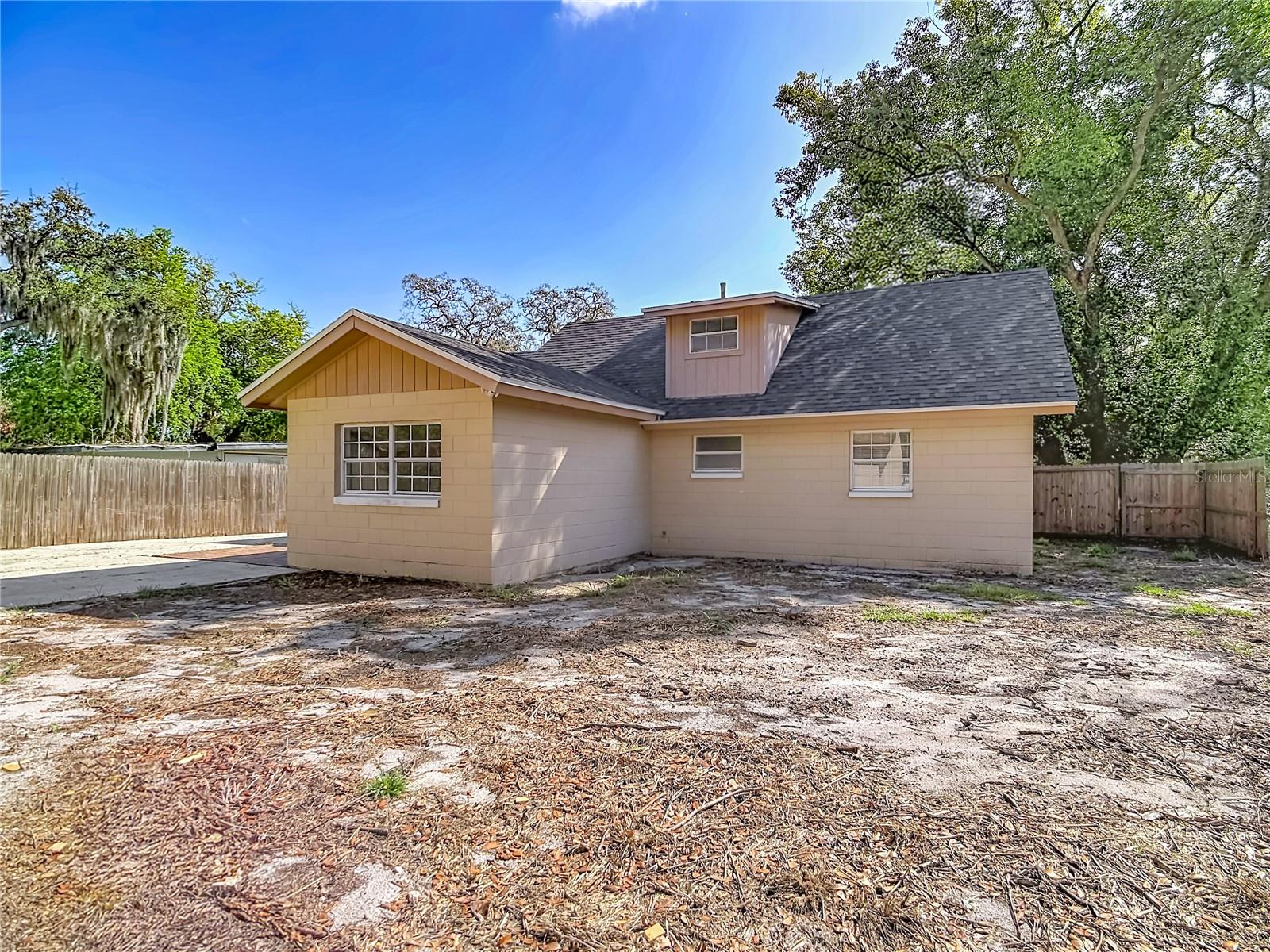 WAHNETA FARMS - Residential