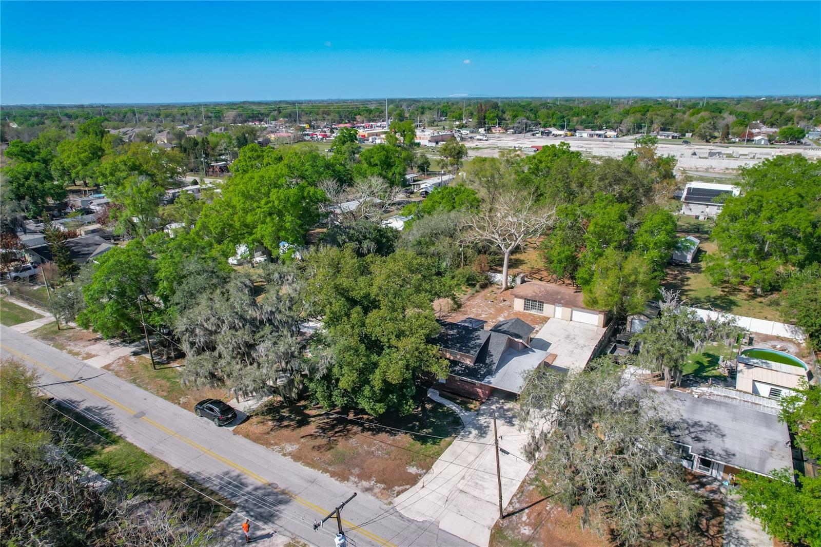 WAHNETA FARMS - Residential