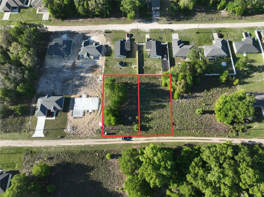 DOUBLE LOT in ROLLING RANCHES, DUNNELLON, FL. Rare double lot in a fast-growing area with new construction nearby. Zoned for single-family homes, perfect for builders or investors looking to capitalize on development potential. No HOA. No build time restrictions. Strong upside as the area continues to grow.