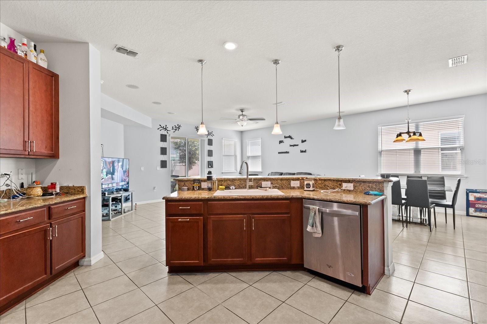 SILVERLEAF - Residential