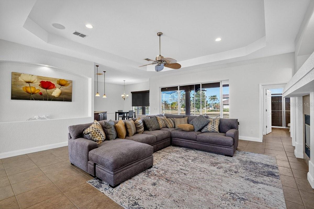 ROLLING HILLS ESTATES PH 01 - Residential