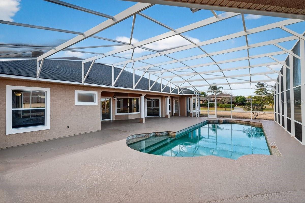 ROLLING HILLS ESTATES PH 01 - Residential