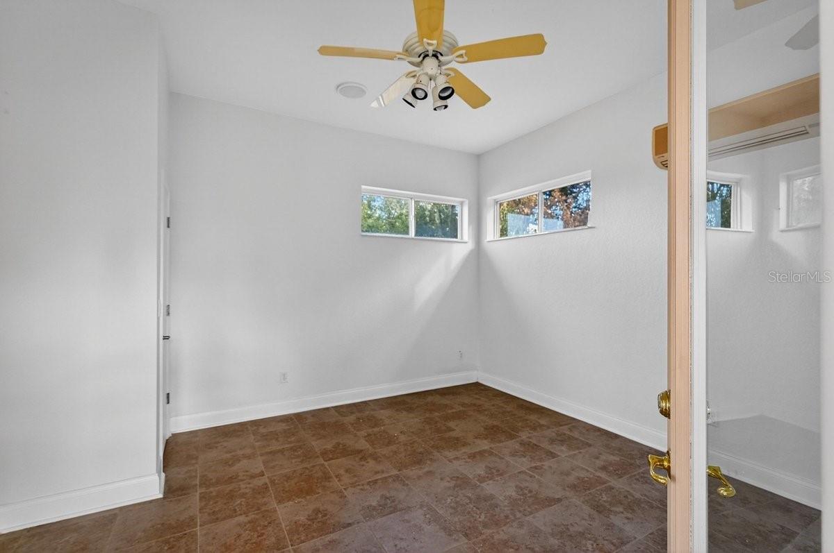 ROLLING HILLS ESTATES PH 01 - Residential