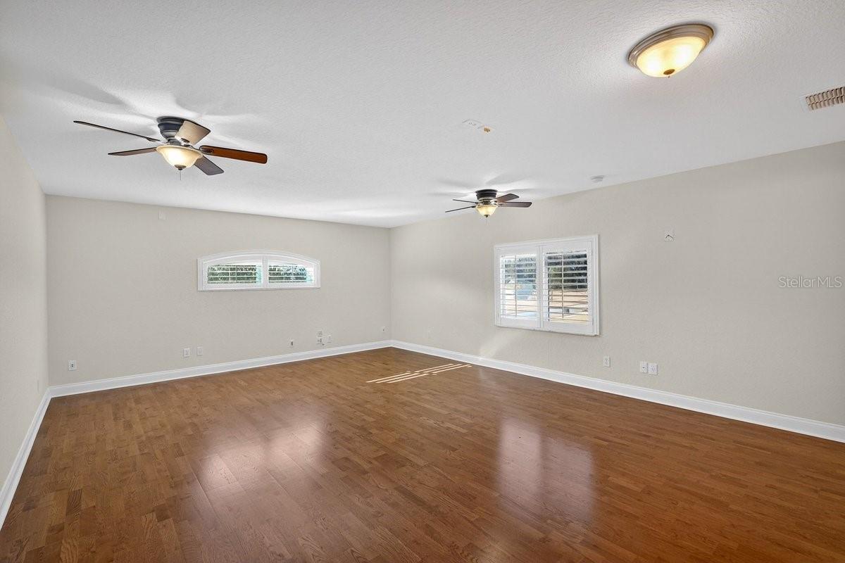 ROLLING HILLS ESTATES PH 01 - Residential