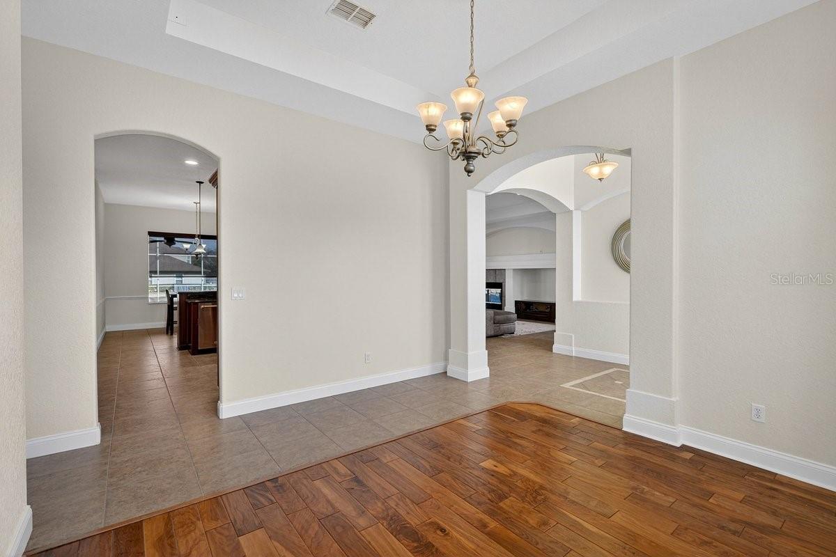 ROLLING HILLS ESTATES PH 01 - Residential