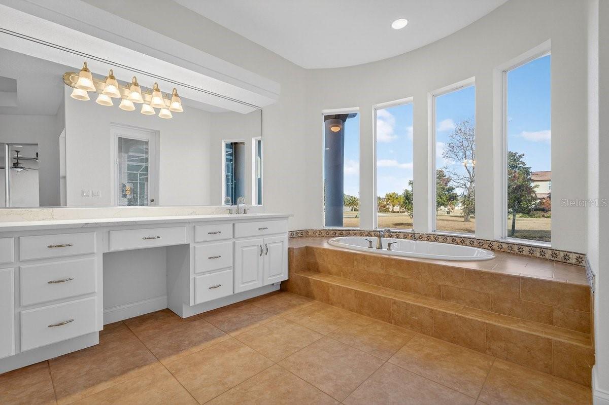 ROLLING HILLS ESTATES PH 01 - Residential