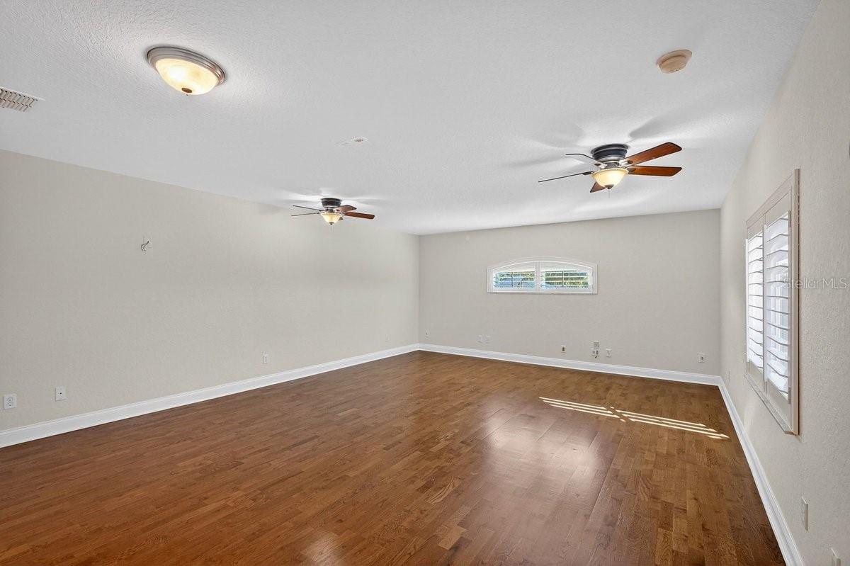 ROLLING HILLS ESTATES PH 01 - Residential