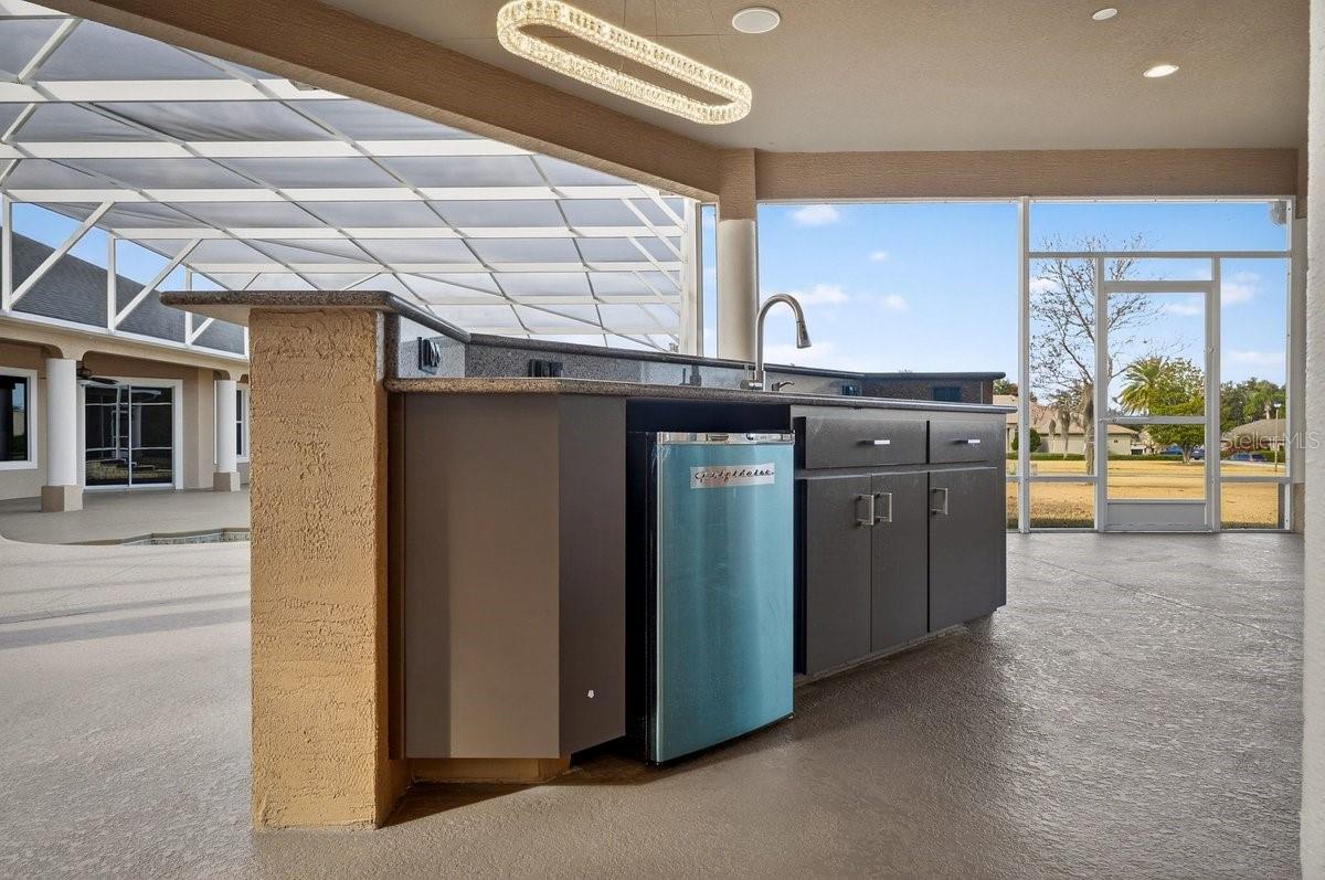 ROLLING HILLS ESTATES PH 01 - Residential