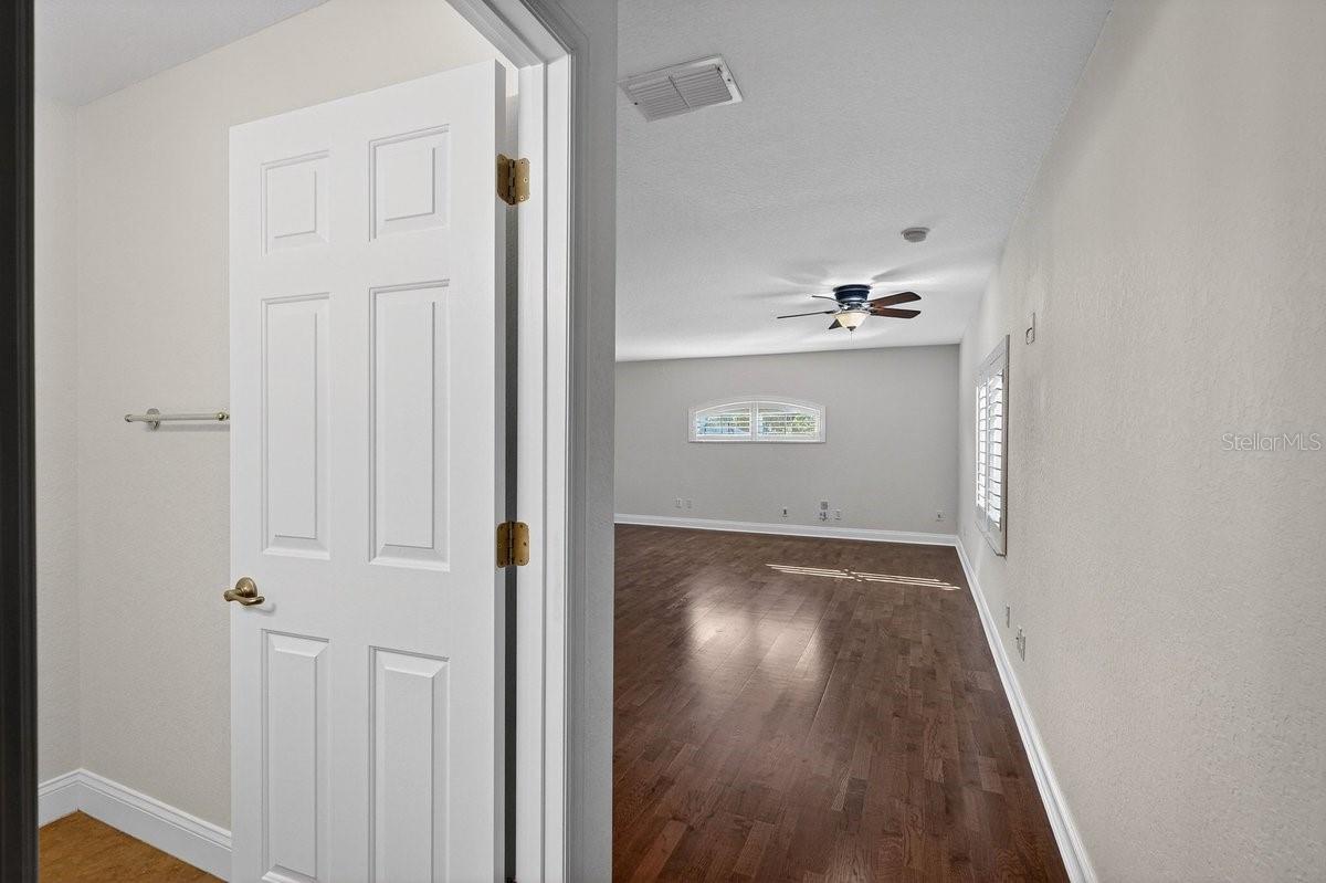 ROLLING HILLS ESTATES PH 01 - Residential