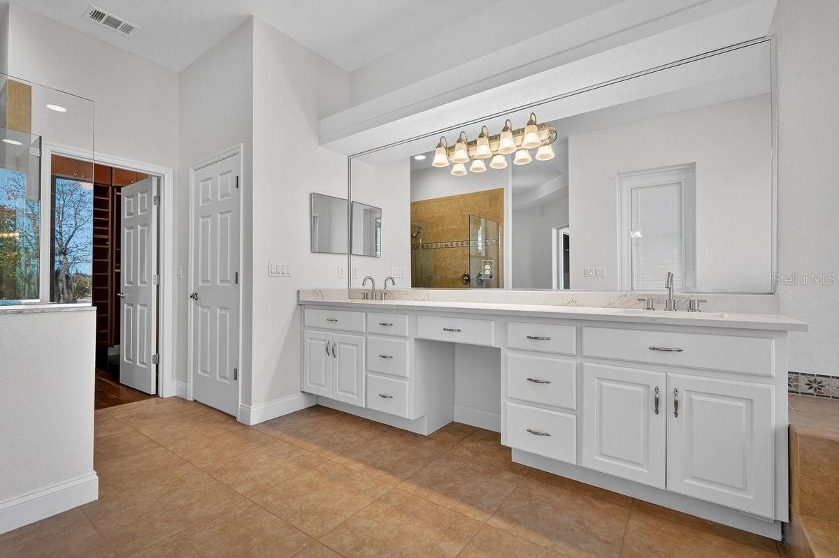 ROLLING HILLS ESTATES PH 01 - Residential