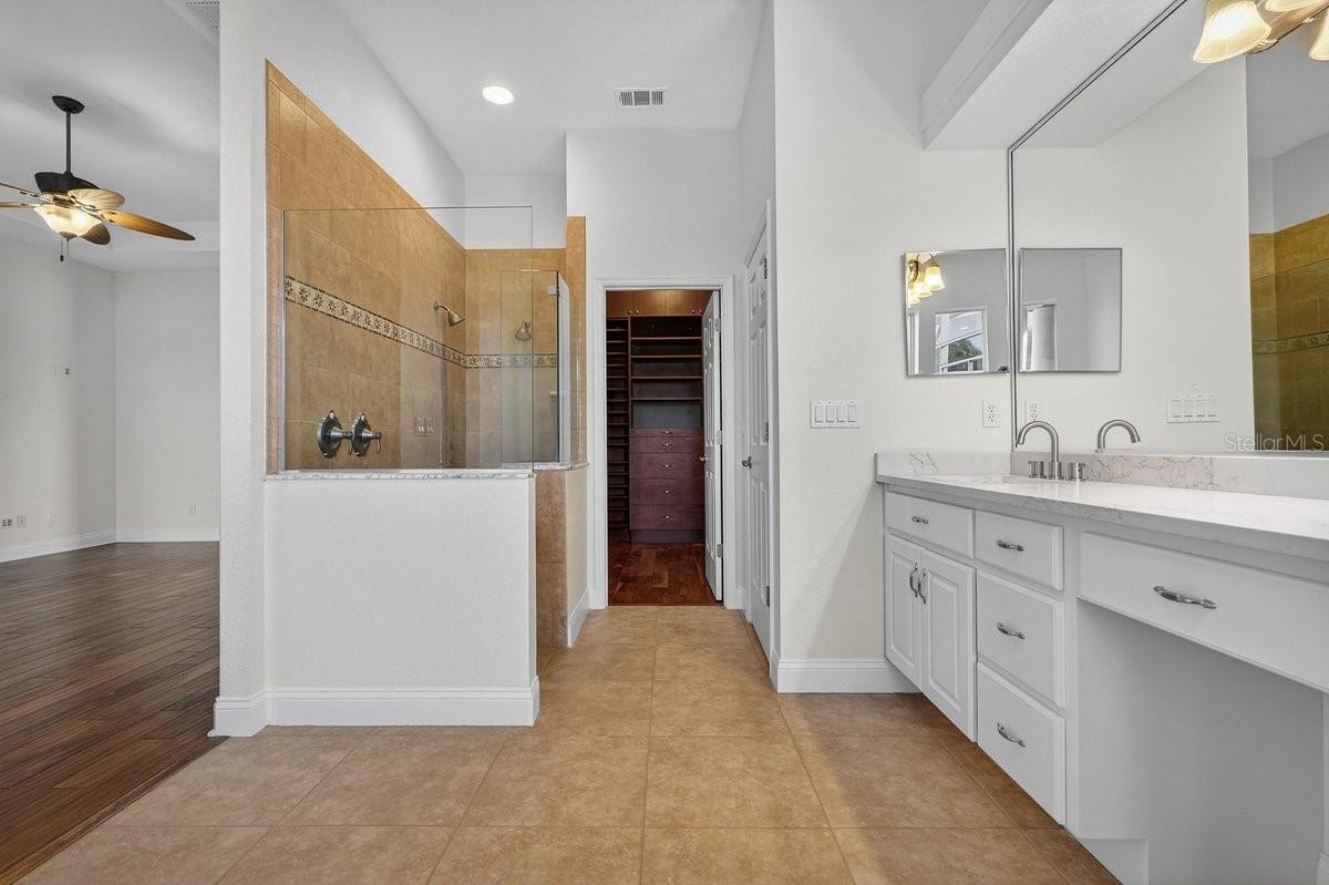 ROLLING HILLS ESTATES PH 01 - Residential