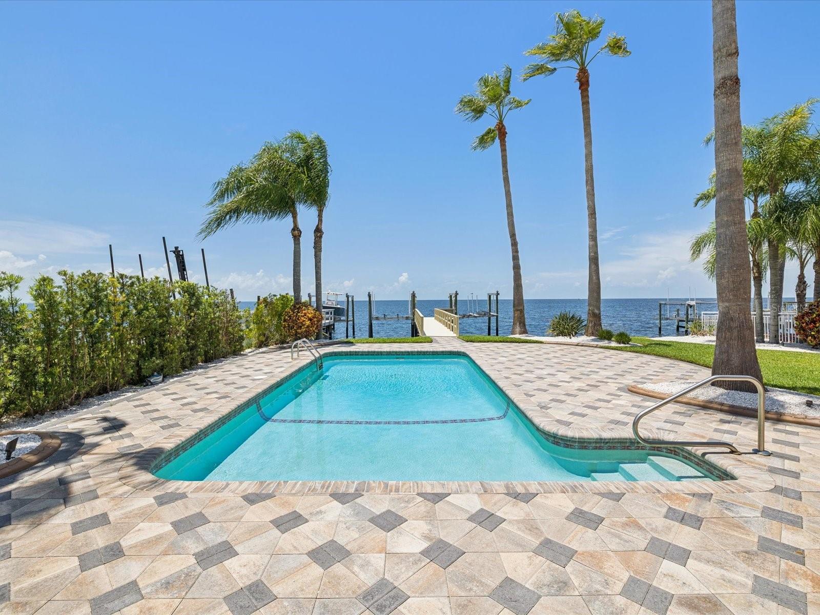 GULF HARBORS SOUTH BEACH - Residential