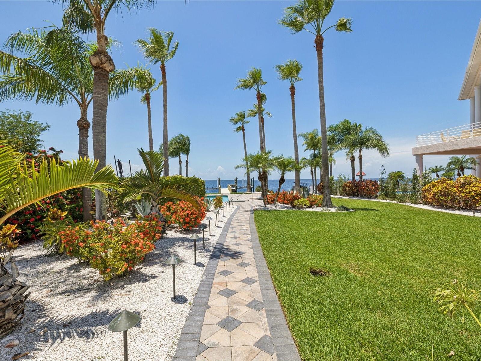 GULF HARBORS SOUTH BEACH - Residential