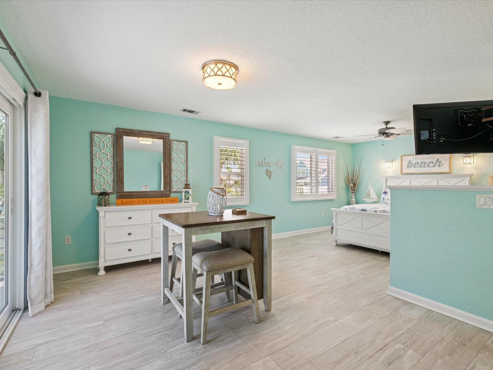 GULF HARBORS SOUTH BEACH - Residential