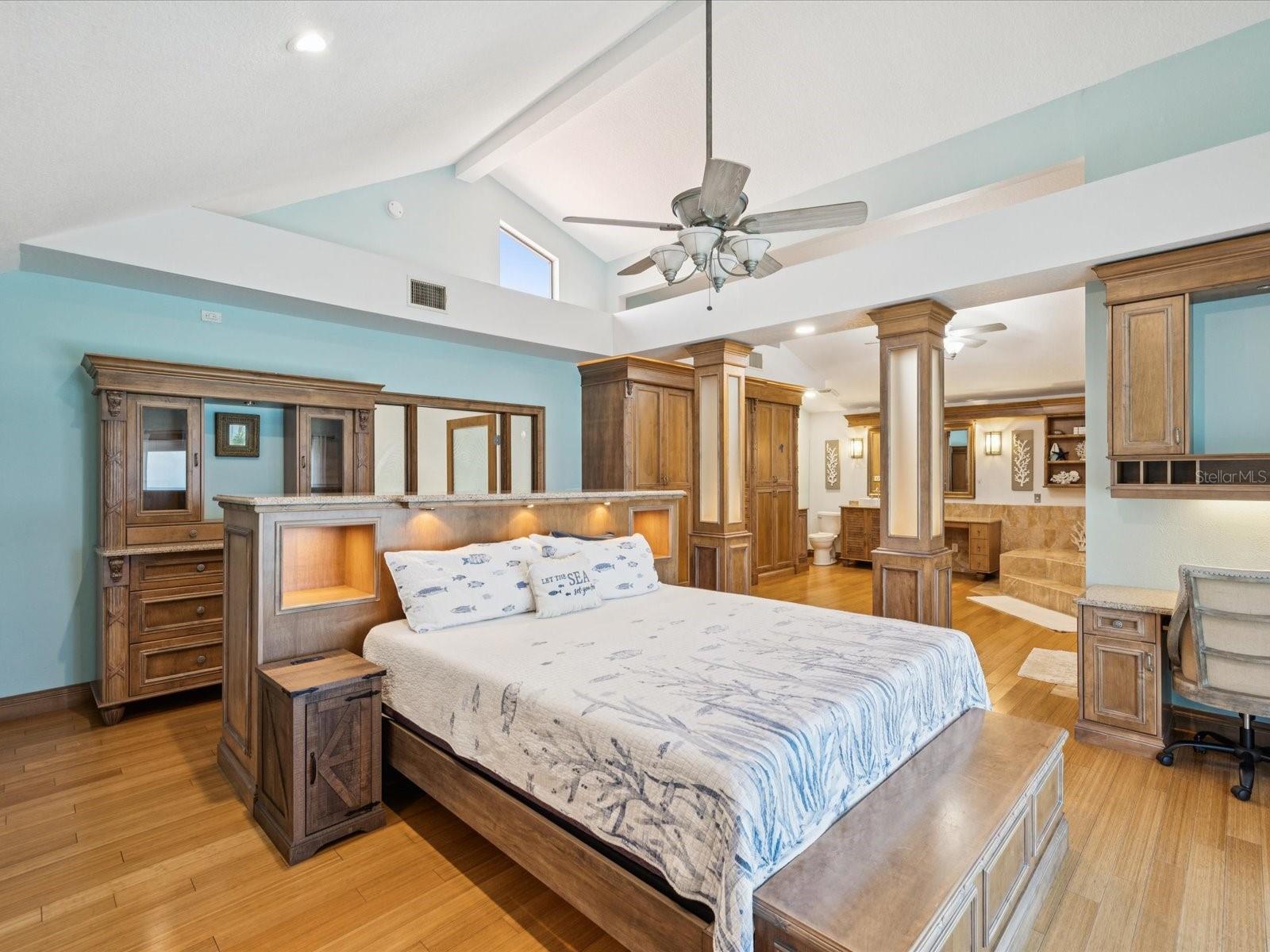 GULF HARBORS SOUTH BEACH - Residential