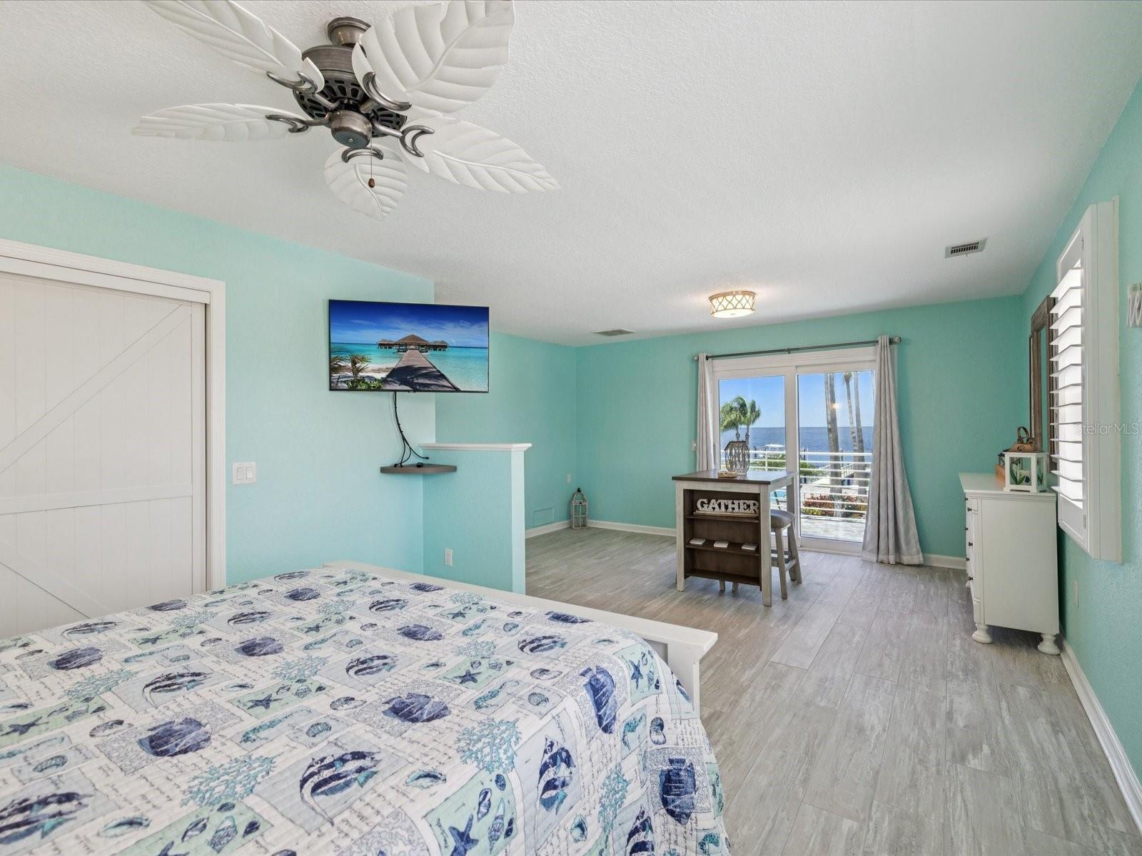 GULF HARBORS SOUTH BEACH - Residential