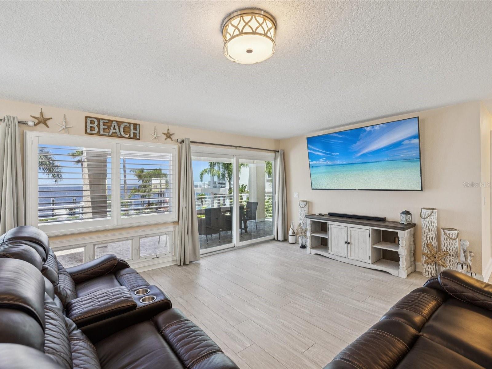 GULF HARBORS SOUTH BEACH - Residential