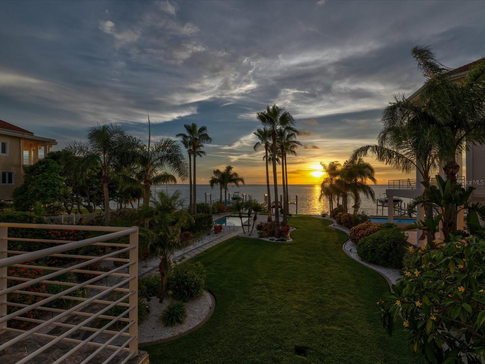 GULF HARBORS SOUTH BEACH - Residential