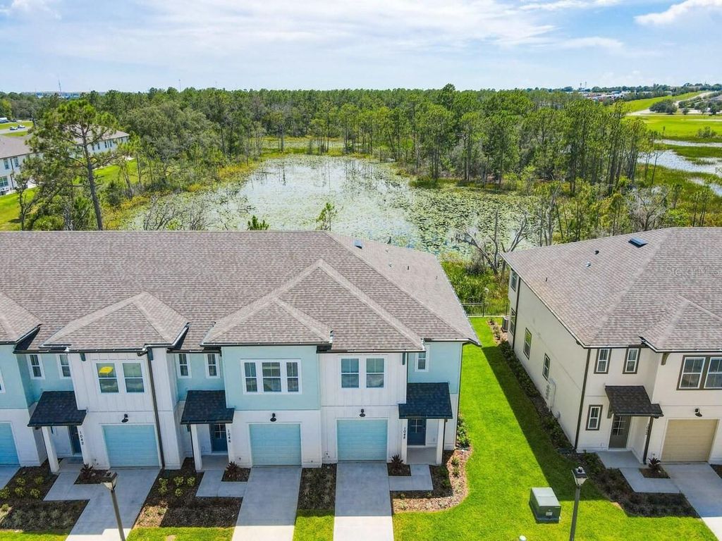 Photo of 1048 Plantation Ln, Davenport, FL 33896 (MLS # O6411390)