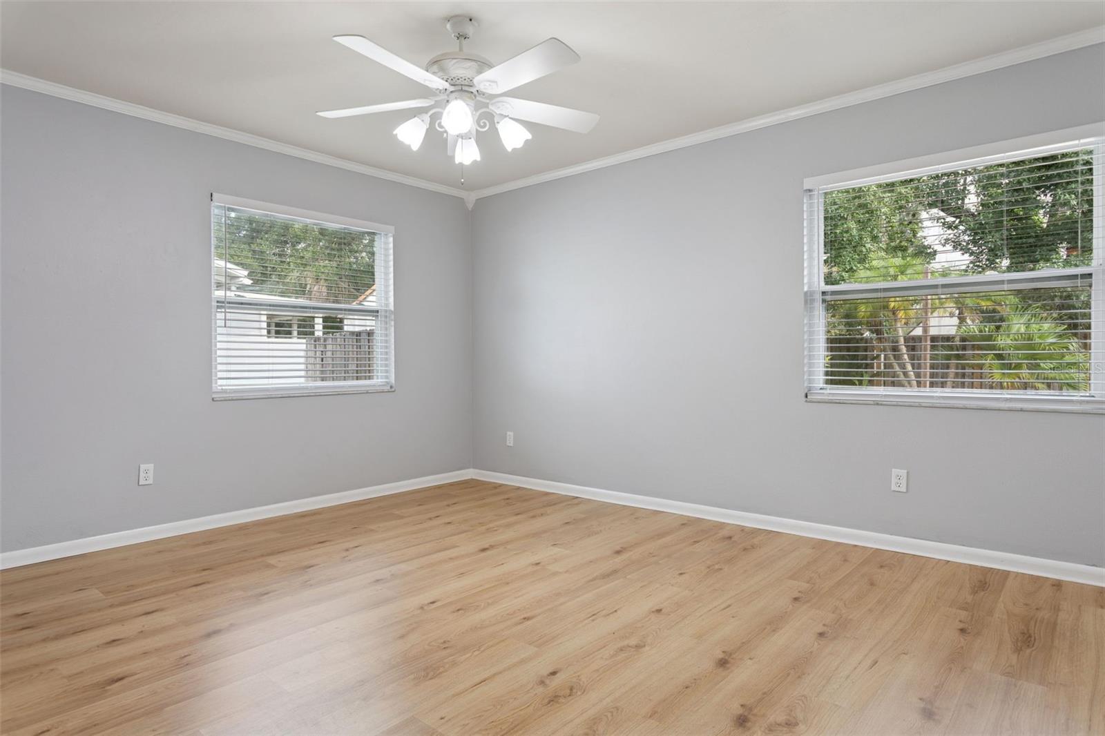 SUNLAKE PARK UNIT 1 - Residential