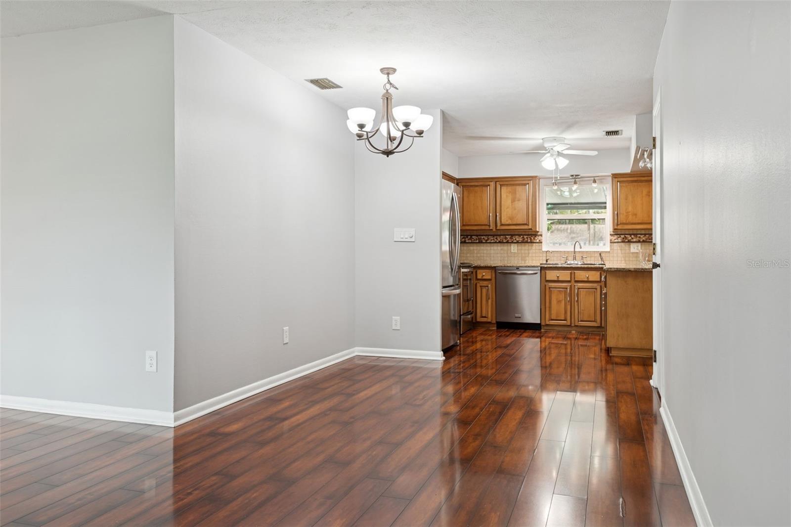 SUNLAKE PARK UNIT 1 - Residential