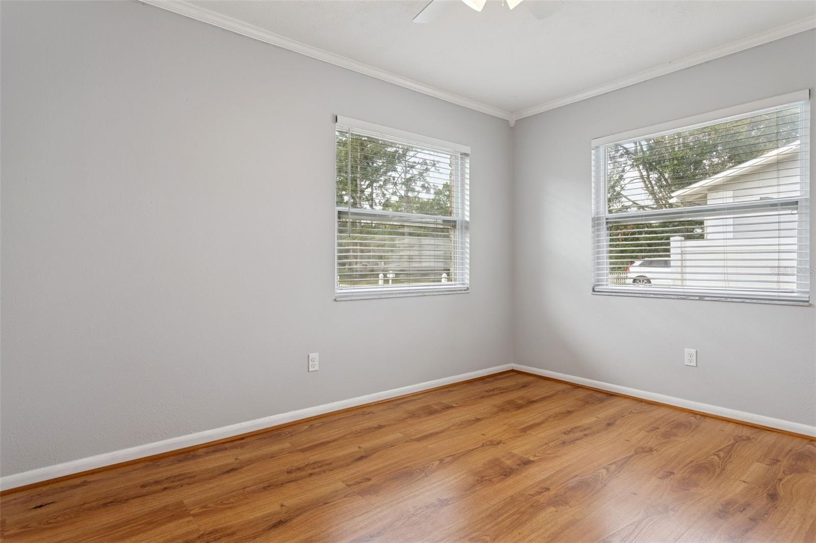 SUNLAKE PARK UNIT 1 - Residential