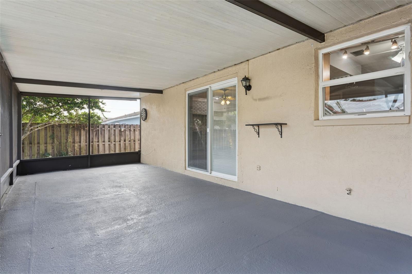 SUNLAKE PARK UNIT 1 - Residential
