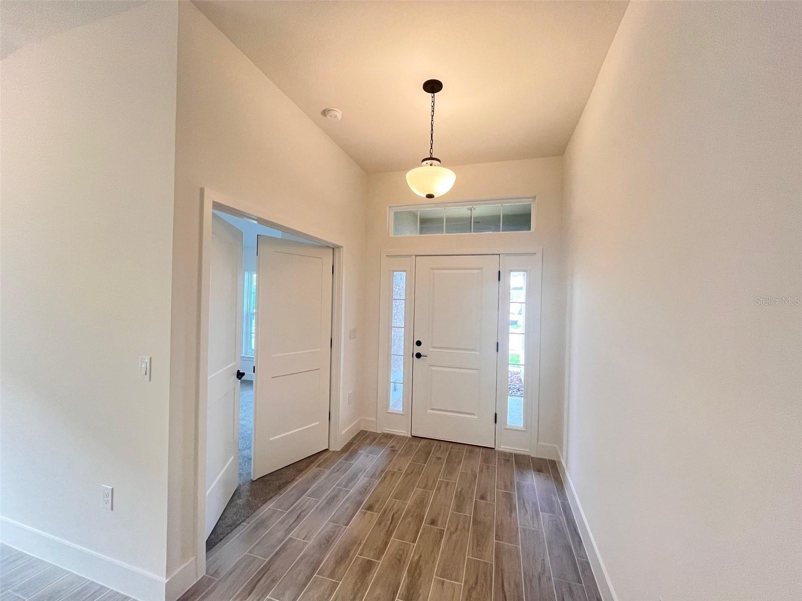 ABBEY GLEN - Residential