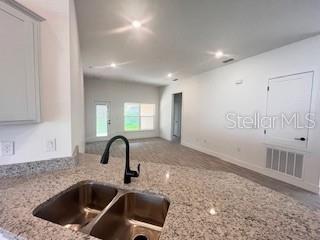 ABBEY GLEN - Residential