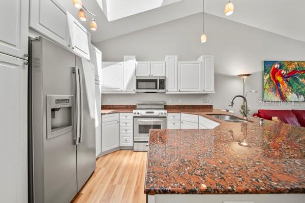 HARBOR OAKS PH I & II - Residential