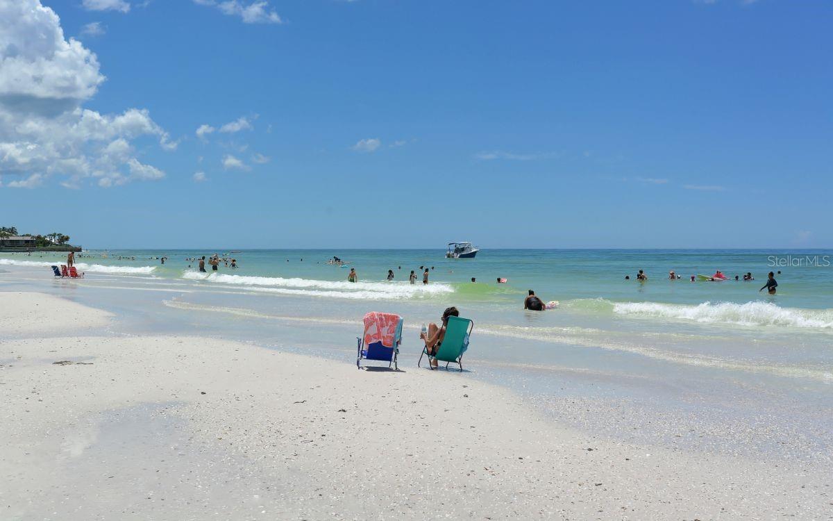 SIESTA BREAKERS - Residential