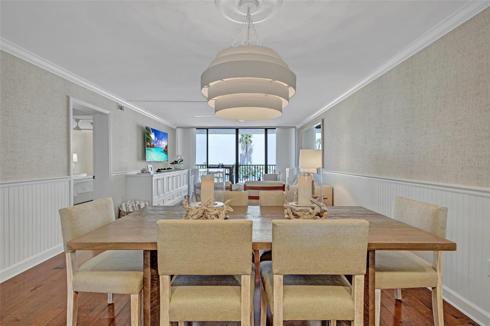 SIESTA BREAKERS - Residential