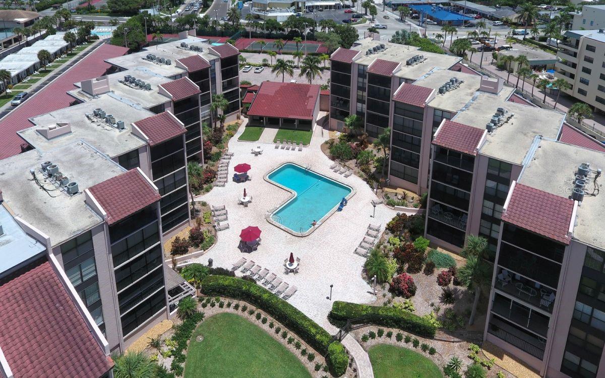 SIESTA BREAKERS - Residential