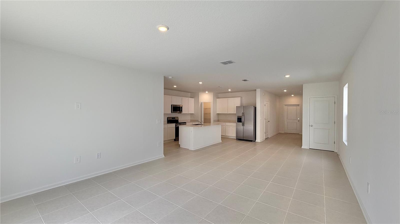 HUNT CLUB/LK WALES PH 1 - Residential Lease