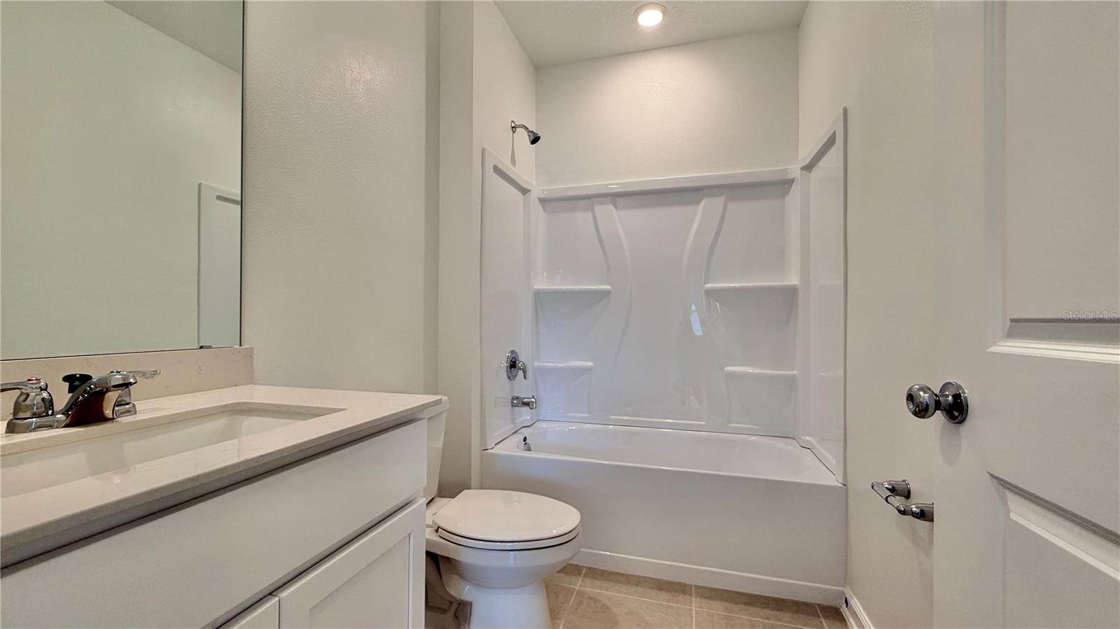 HUNT CLUB/LK WALES PH 1 - Residential Lease