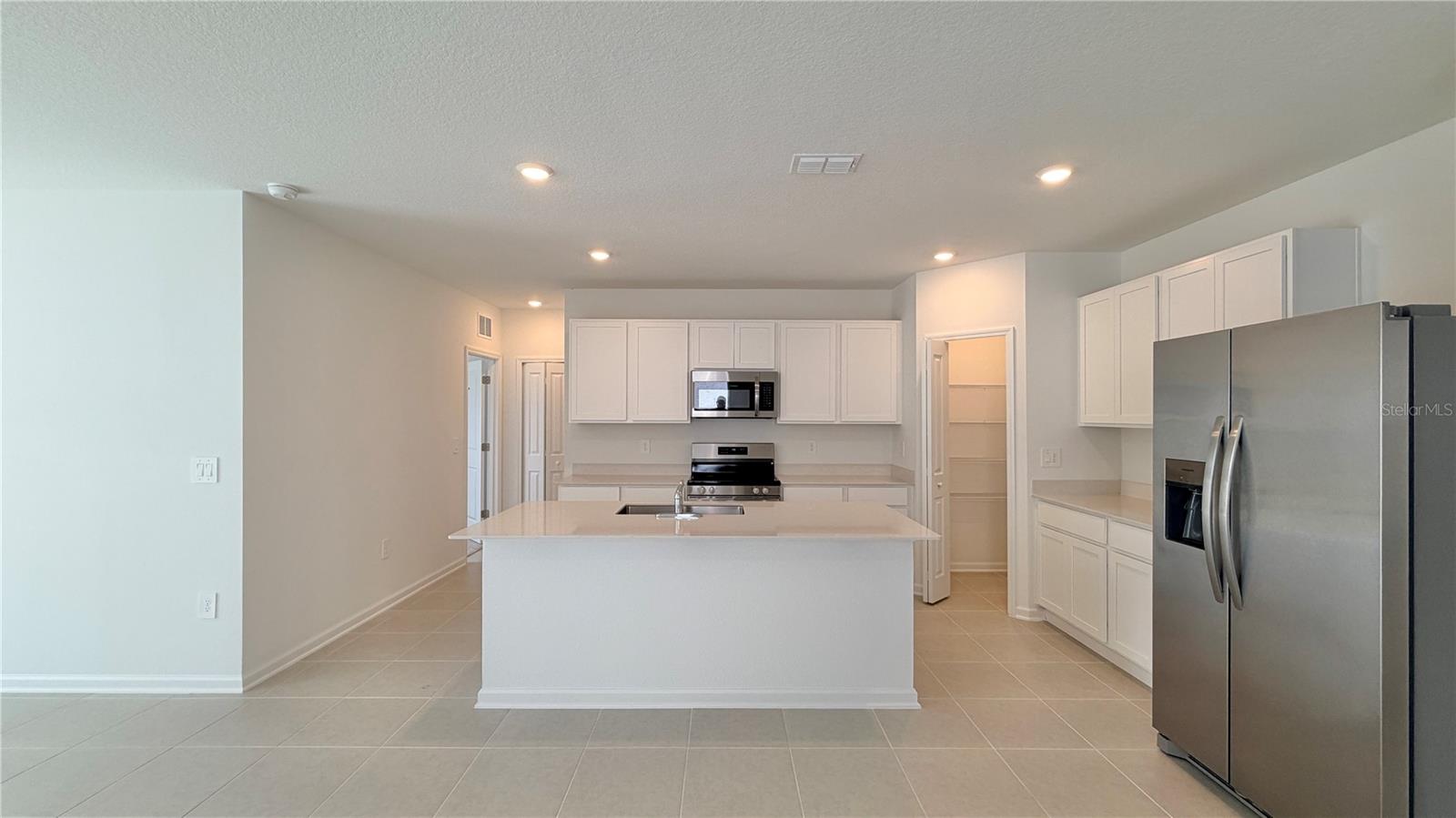 HUNT CLUB/LK WALES PH 1 - Residential Lease