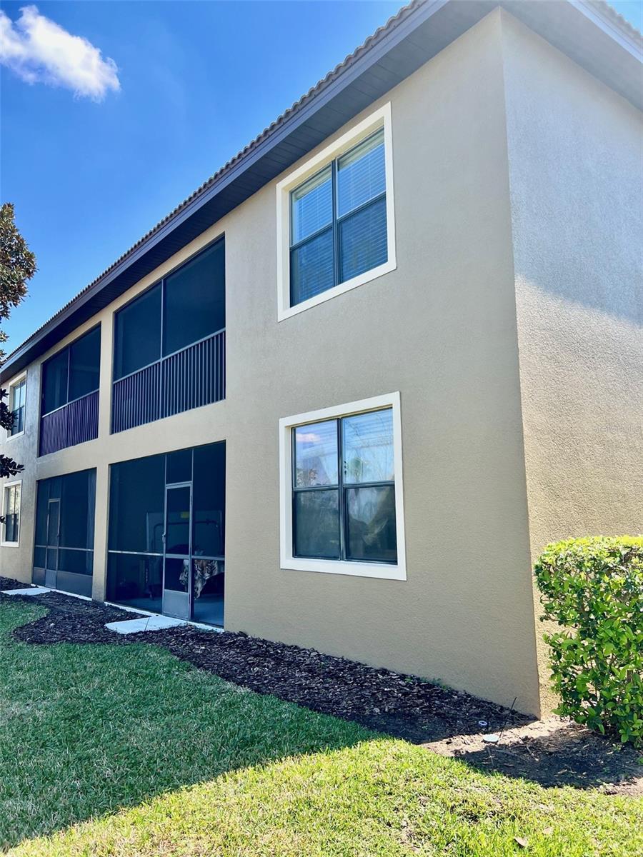 CHAMPIONS CLUB CONDO PH 3 - Residential Lease