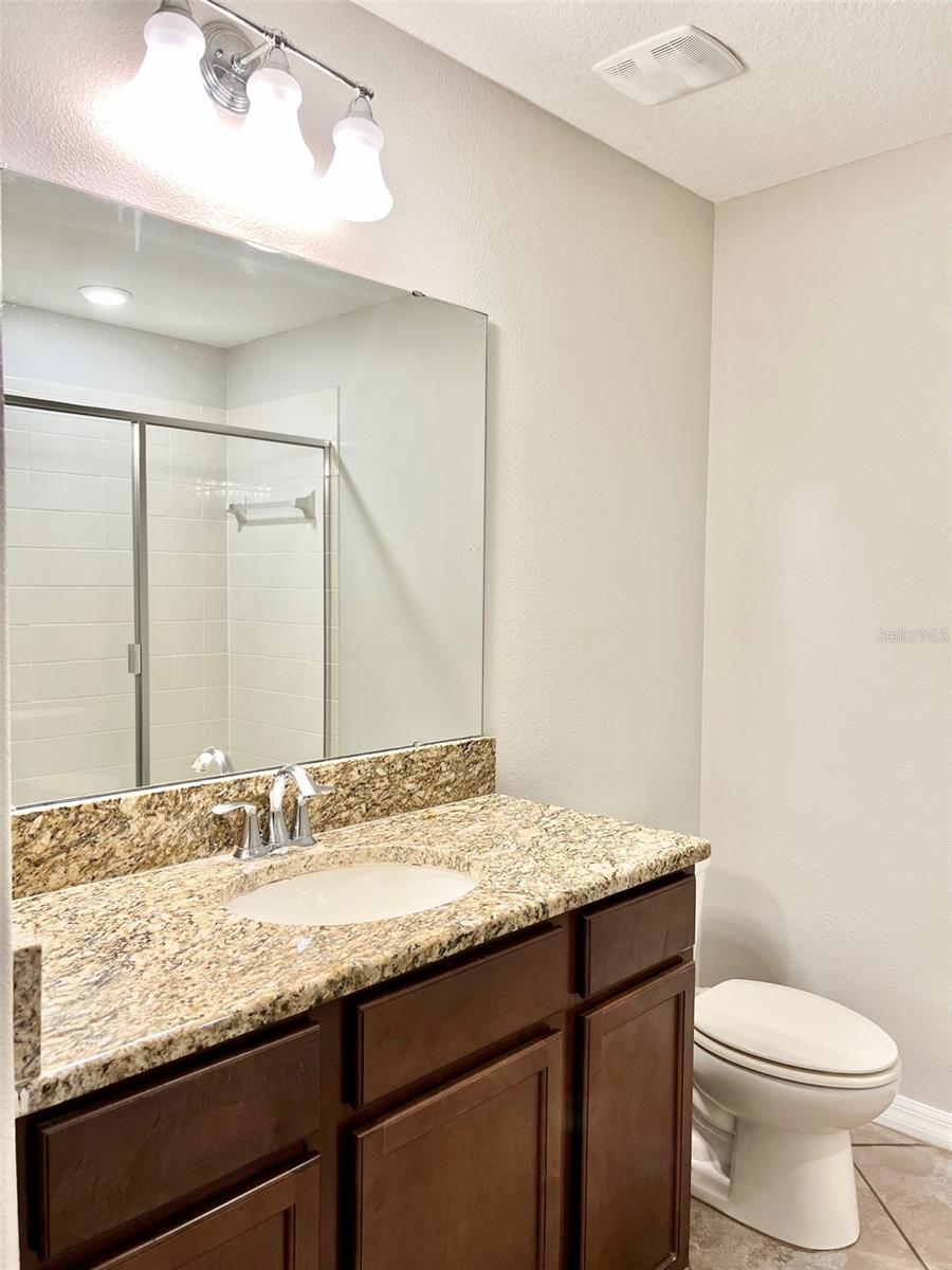 CHAMPIONS CLUB CONDO PH 3 - Residential Lease