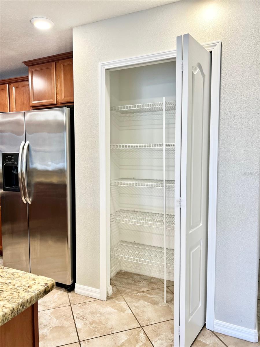 CHAMPIONS CLUB CONDO PH 3 - Residential Lease