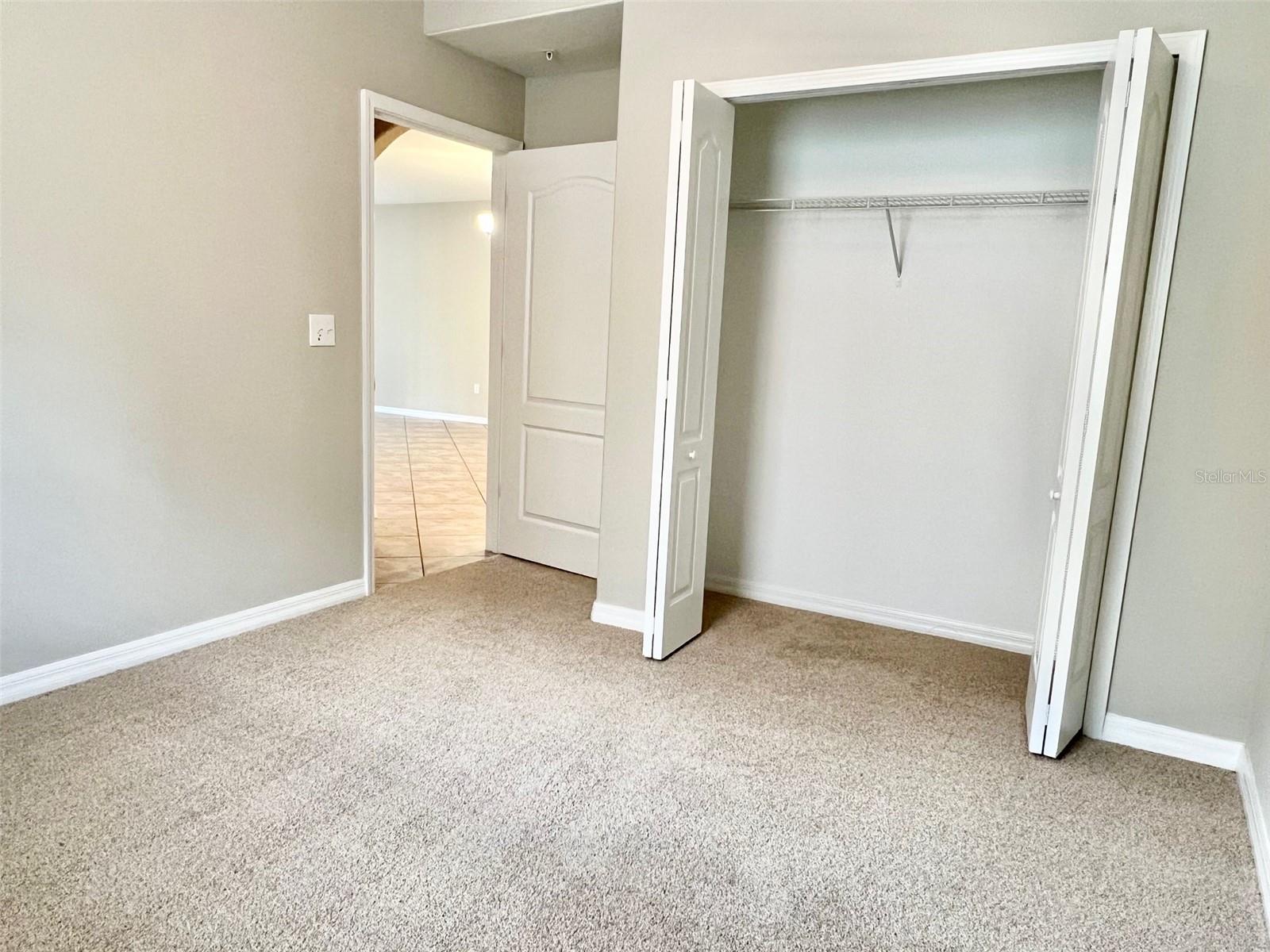 CHAMPIONS CLUB CONDO PH 3 - Residential Lease