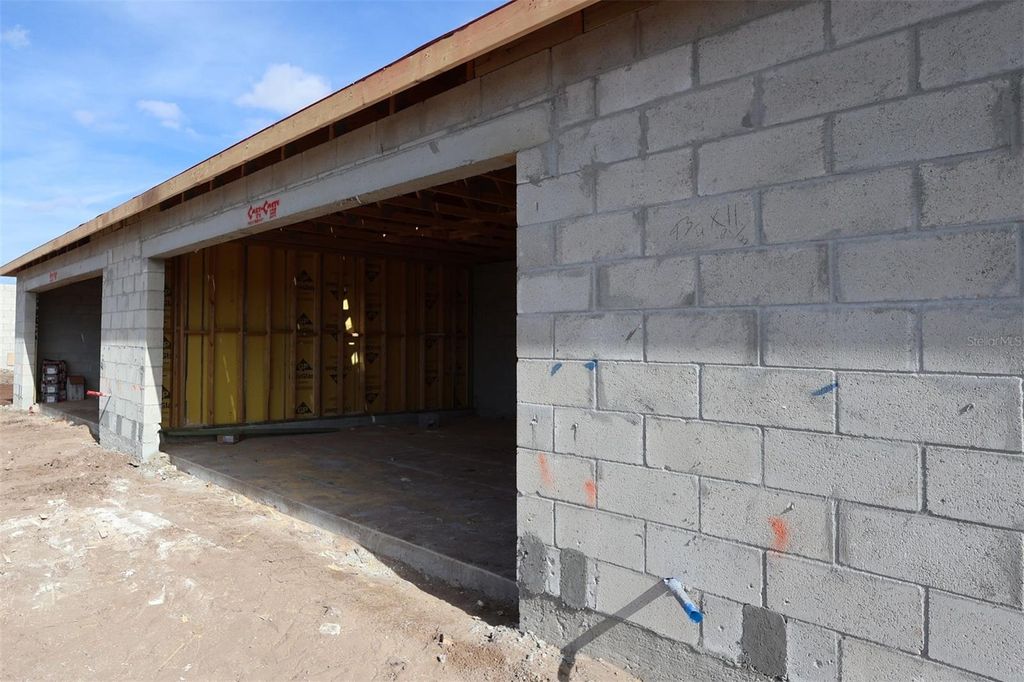 Photo of 1390 Mount Royal Drive, Saint Cloud, FL 34771 (MLS # O6375814)