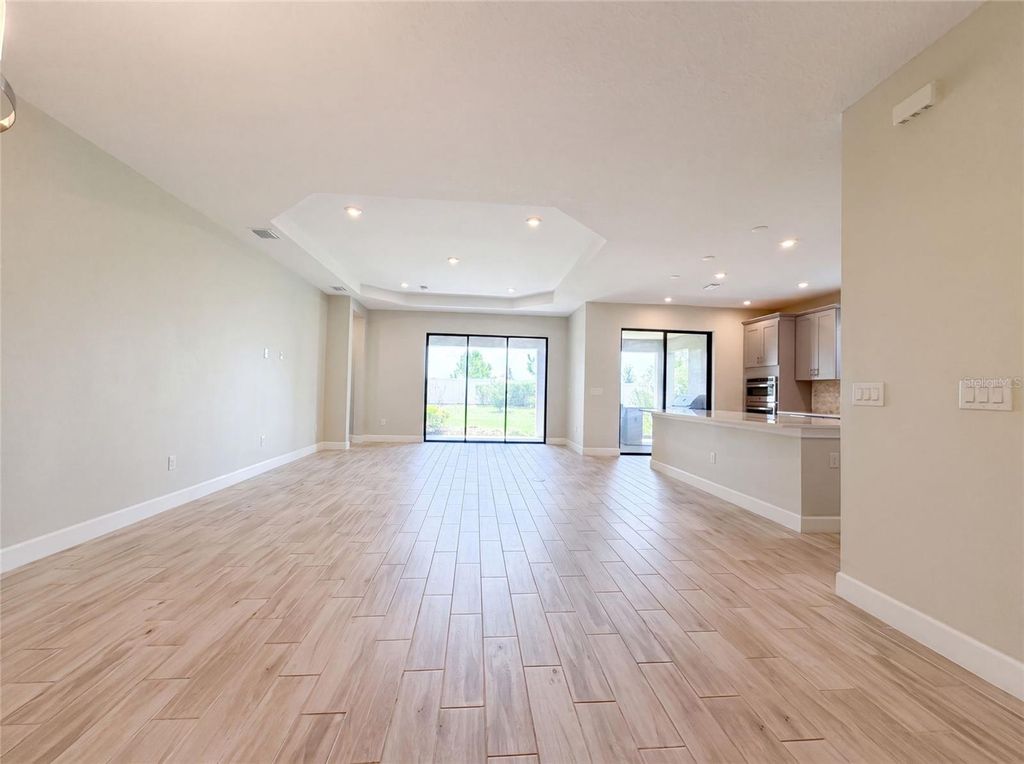 Photo of 4516 Crestpoint Way, Palmetto, FL 34221 (MLS # O6426932)