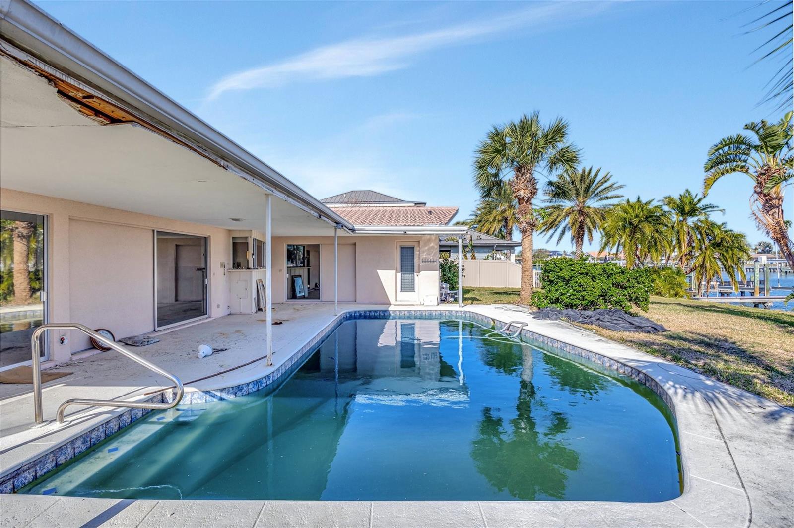 ISLAND ESTATES OF CLEARWATER - Residential