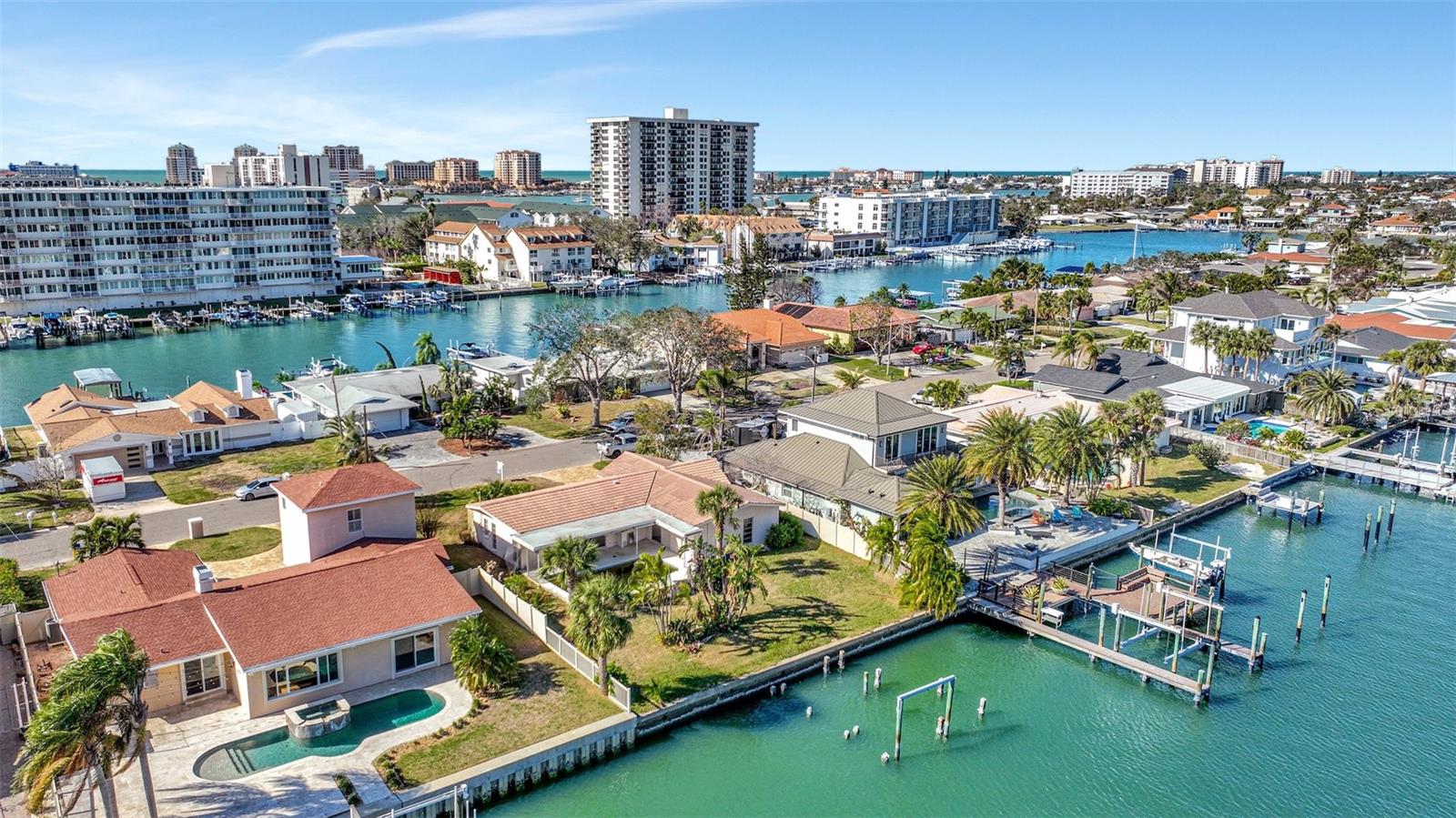 ISLAND ESTATES OF CLEARWATER - Residential