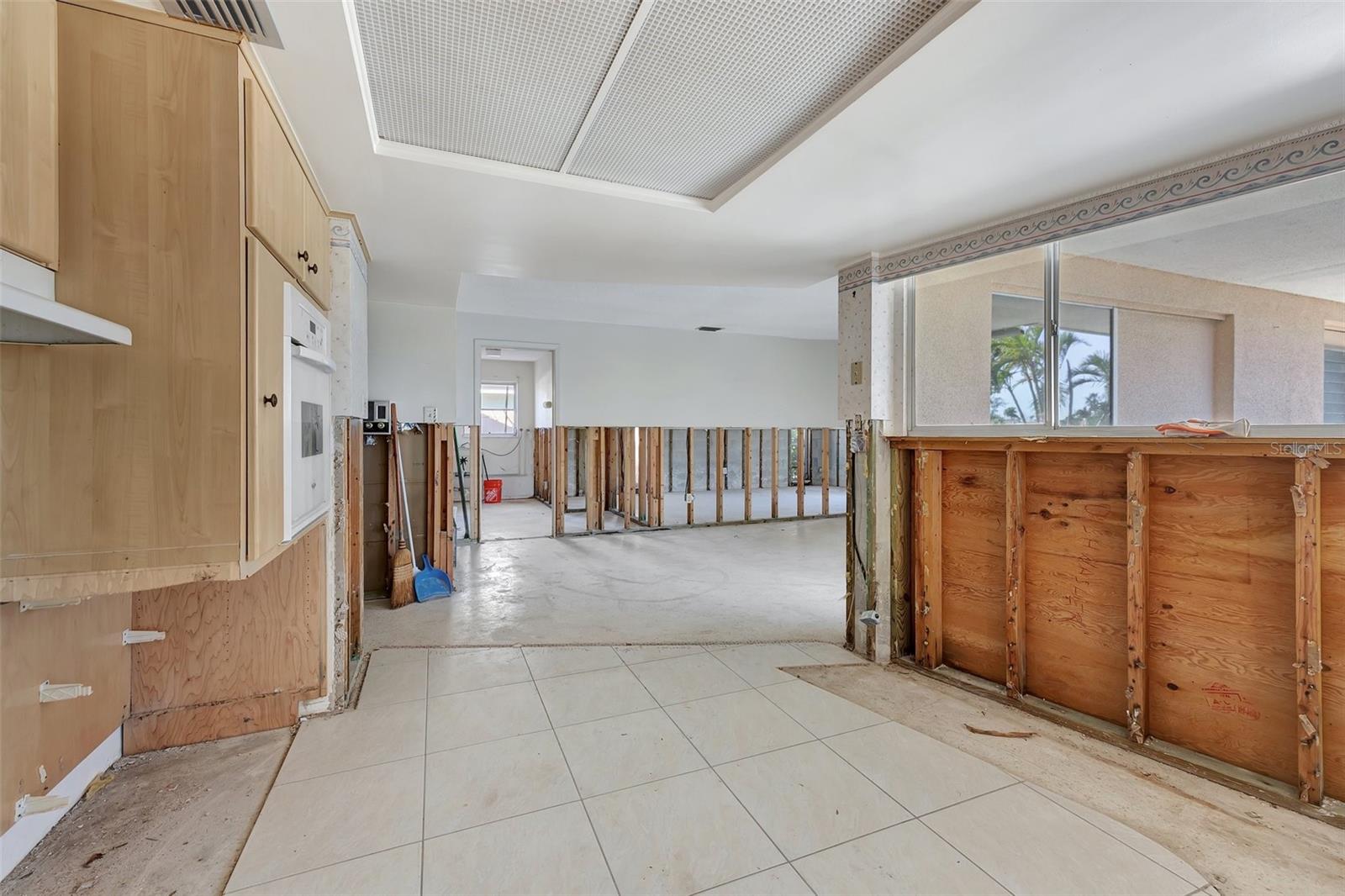 ISLAND ESTATES OF CLEARWATER - Residential