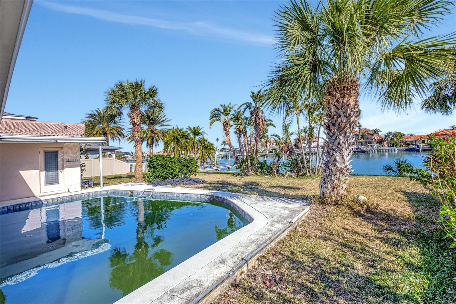 ISLAND ESTATES OF CLEARWATER - Residential